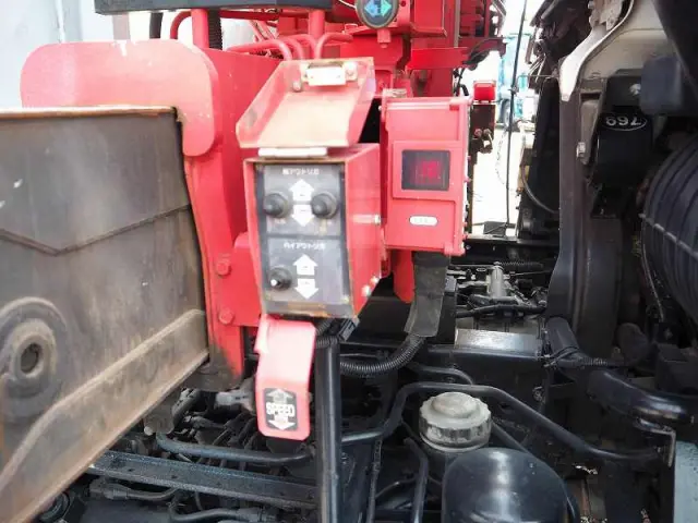 いすゞ フォワード LKG-FTR90S2の写真16