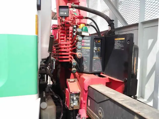 いすゞ フォワード LKG-FTR90S2の写真20