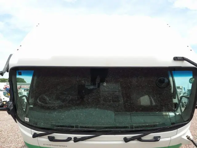 いすゞ フォワード LKG-FTR90S2の写真30