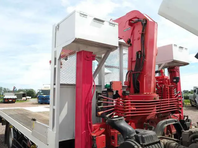 いすゞ フォワード LKG-FTR90S2の写真31