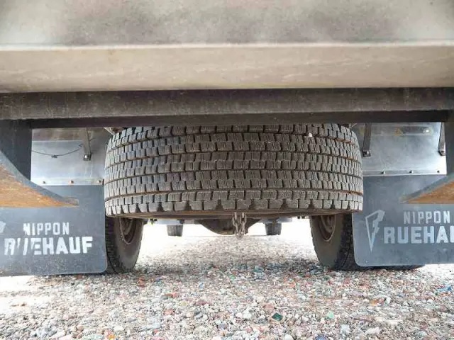 いすゞ フォワード LKG-FTR90S2の写真37