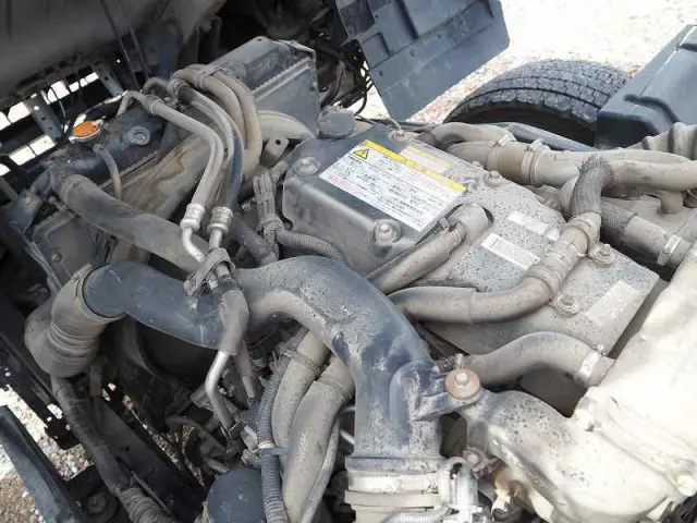 いすゞ フォワード LKG-FTR90S2の写真43