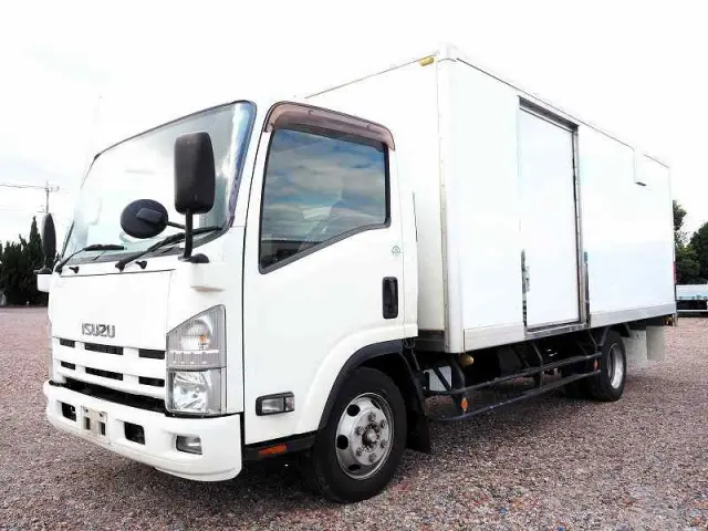 いすゞ エルフ TKG-NPR85AN(2WD)の写真1