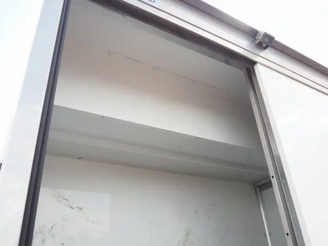 いすゞ エルフ TKG-NPR85AN(2WD)の写真7