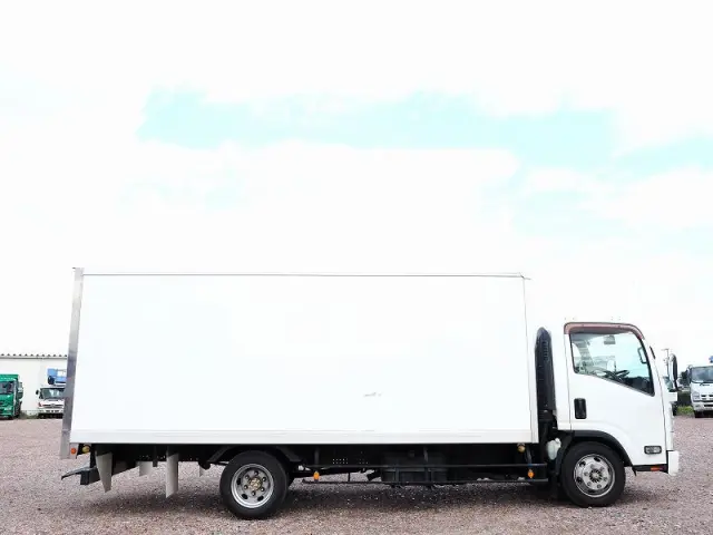 いすゞ エルフ TKG-NPR85AN(2WD)の写真9