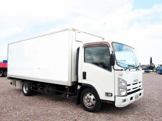 いすゞ エルフ TKG-NPR85AN(2WD)の写真10