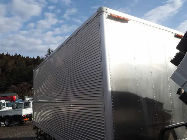 いすゞ エルフ TKG-NPR85AN(2WD)の写真11