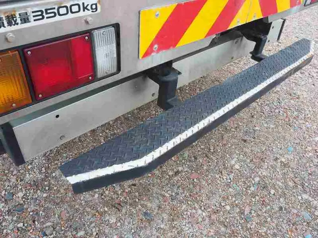 いすゞ エルフ TKG-NPR85AN(2WD)の写真23