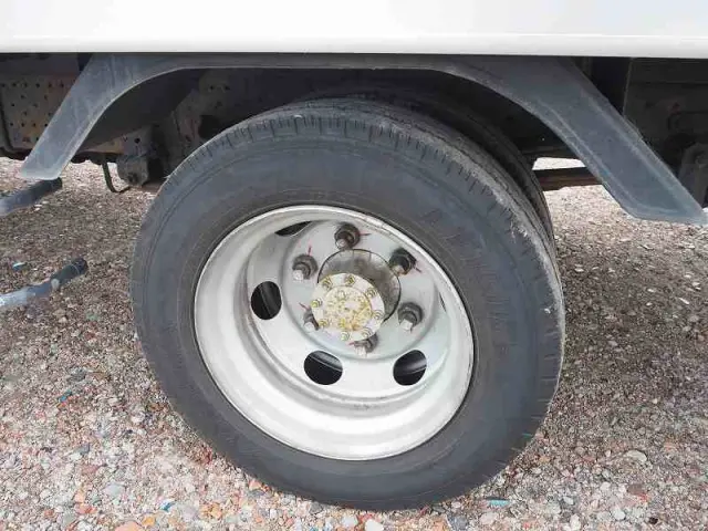 いすゞ エルフ TKG-NPR85AN(2WD)の写真26