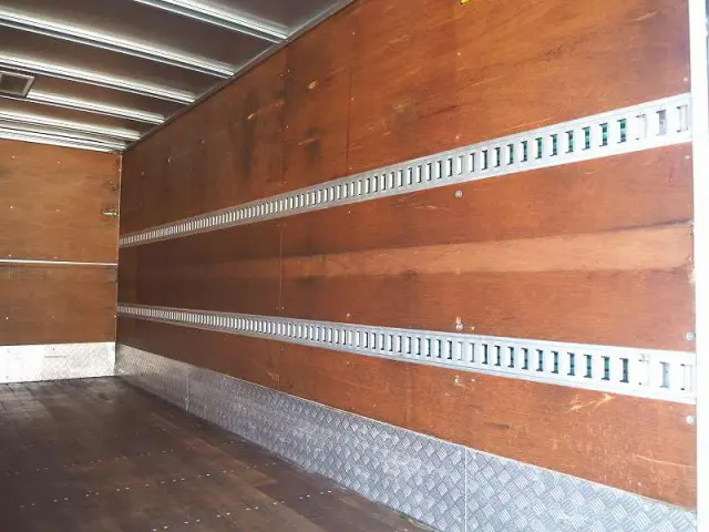 いすゞ エルフ TKG-NPR85AN(2WD)の写真31