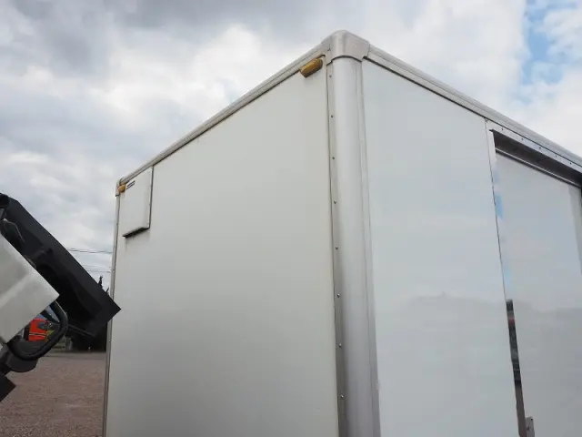 いすゞ エルフ TKG-NPR85AN(2WD)の写真38