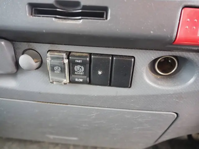 いすゞ エルフ TKG-NPR85AN(2WD)の写真46