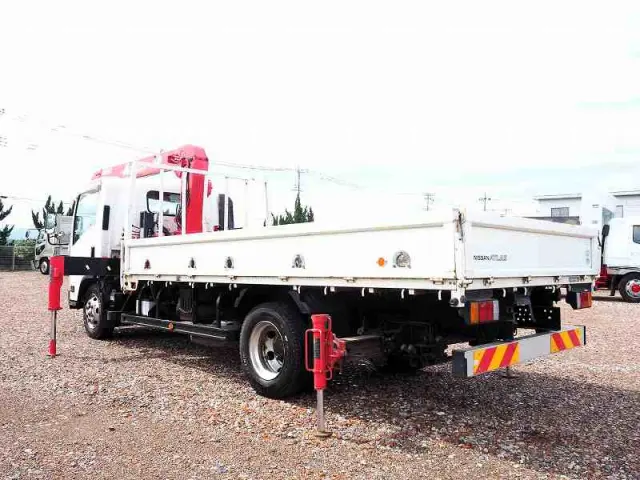 日産 アトラス TKG-APR85AR(2WD)の写真3