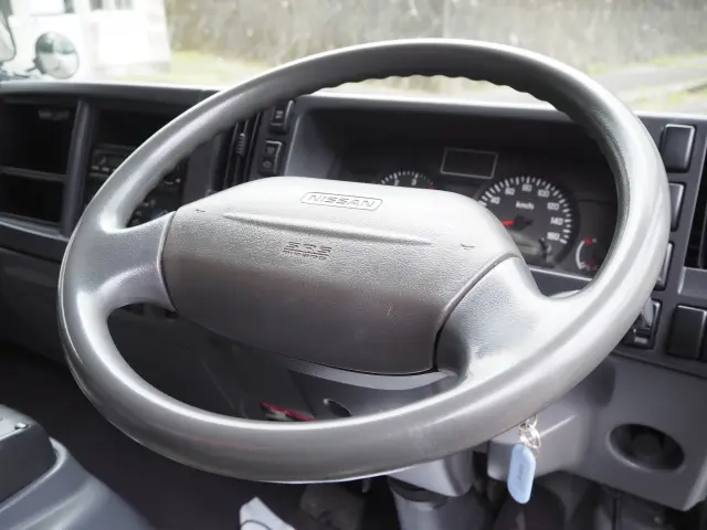 日産 アトラス TKG-APR85AR(2WD)の写真44