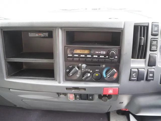 日産 アトラス TKG-APR85AR(2WD)の写真45