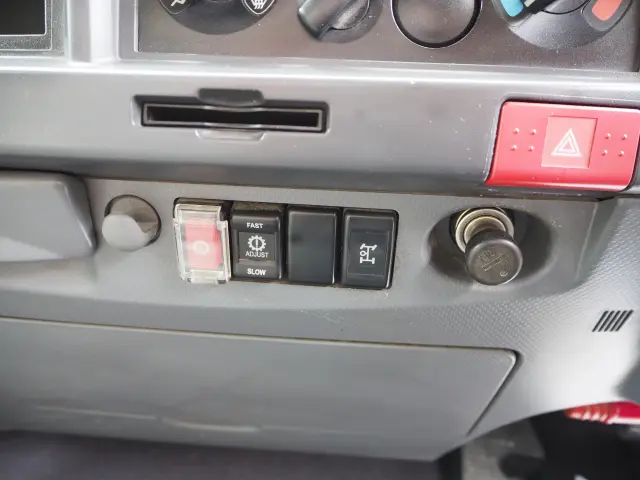 日産 アトラス TKG-APR85AR(2WD)の写真46