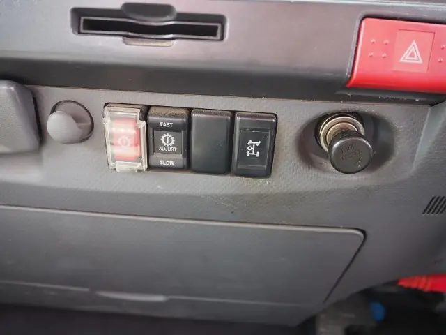 日産 アトラス TKG-APR85AR(2WD)の写真47