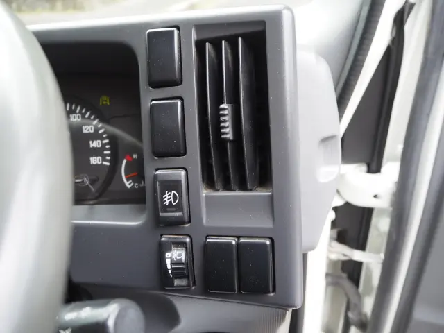 日産 アトラス TKG-APR85AR(2WD)の写真48