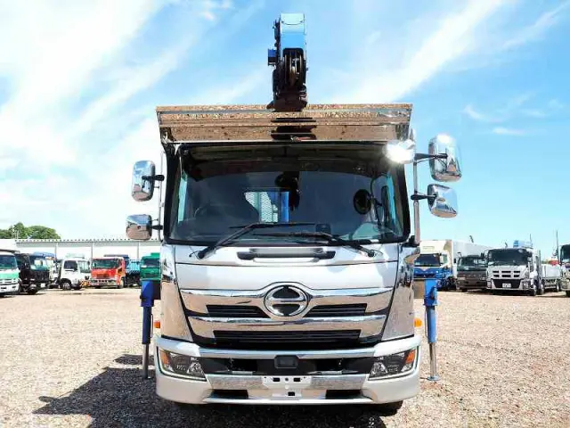 日野 レンジャー 2KG-FD2ABA(2WD)の写真8