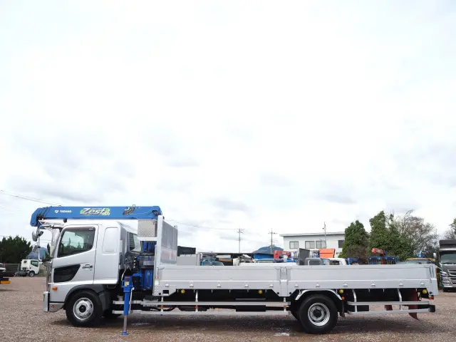 日野 レンジャー 2KG-FD2ABA(2WD)の写真9