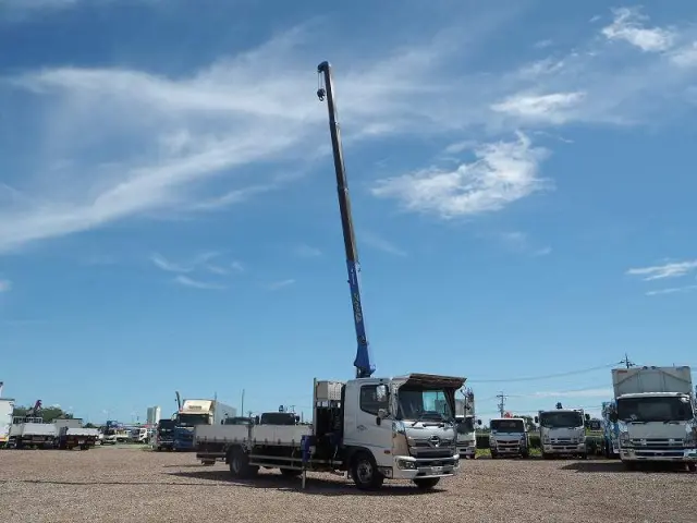 日野 レンジャー 2KG-FD2ABA(2WD)の写真13