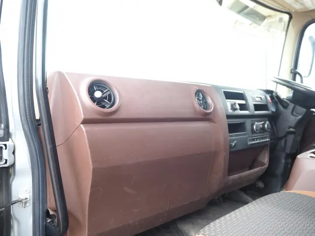 日野 レンジャー 2KG-FD2ABA(2WD)の写真43