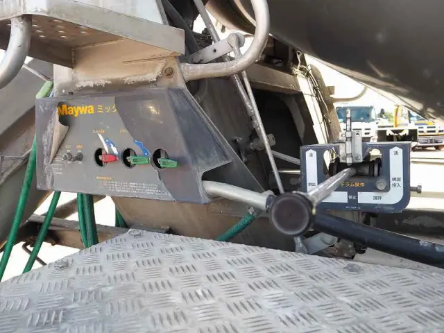 いすゞ ギガ QKG-CXZ77AT(6x4)の写真18