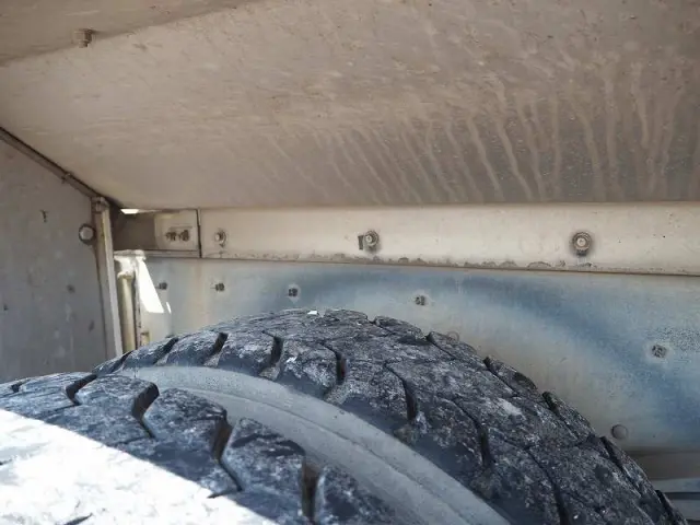 いすゞ ギガ QKG-CXZ77AT(6x4)の写真27