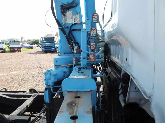 日野 デュトロ KK-XZU421M(2WD)の写真10