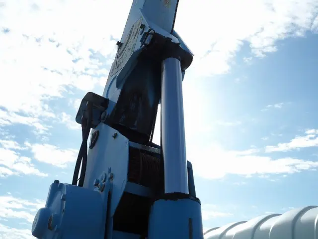 日野 デュトロ KK-XZU421M(2WD)の写真11