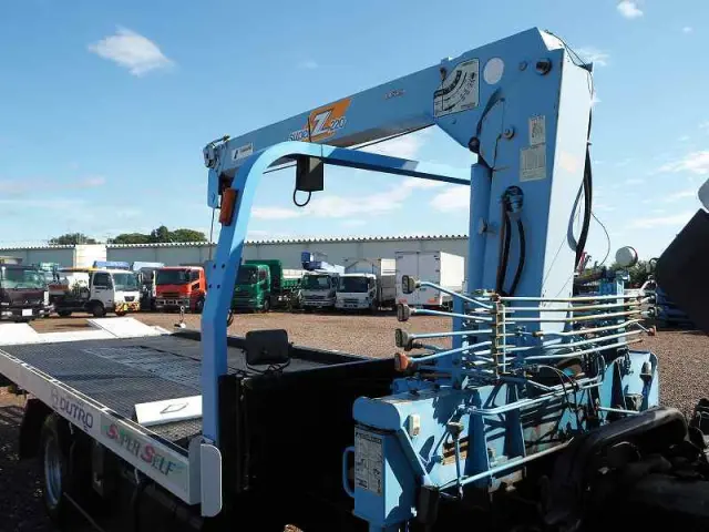 日野 デュトロ KK-XZU421M(2WD)の写真33