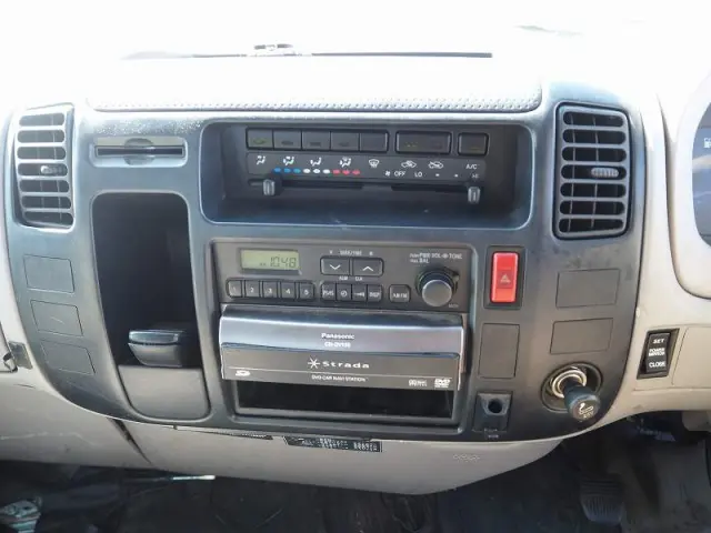 日野 デュトロ KK-XZU421M(2WD)の写真46