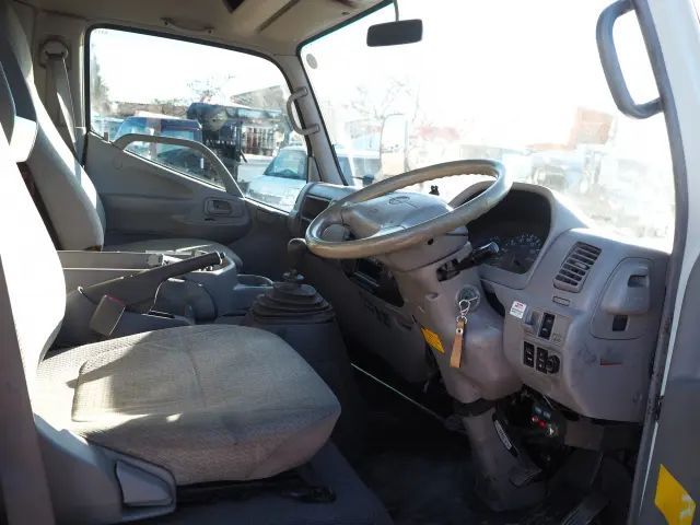 日野 デュトロ KK-XZU421M(2WD)の写真46