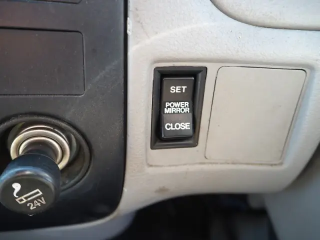 日野 デュトロ KK-XZU421M(2WD)の写真47