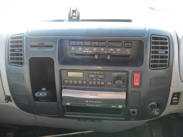 日野 デュトロ KK-XZU421M(2WD)の写真47