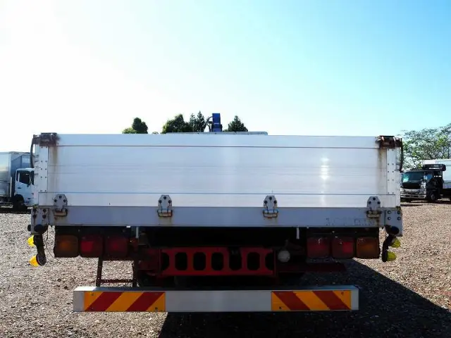 いすゞ フォワード QPG-FTR34T2(2WD)の写真4