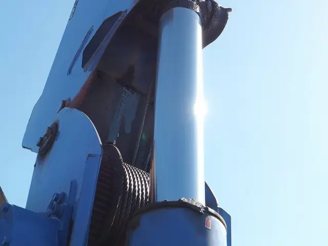 いすゞ フォワード QPG-FTR34T2(2WD)の写真12