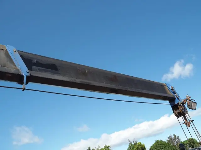 いすゞ フォワード QPG-FTR34T2(2WD)の写真21