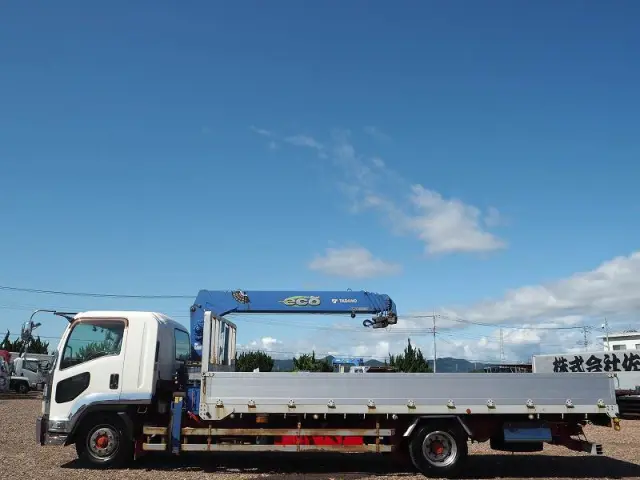 いすゞ フォワード QPG-FTR34T2(2WD)の写真27