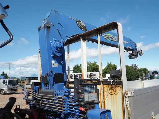 いすゞ フォワード QPG-FTR34T2(2WD)の写真38