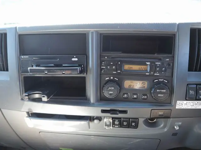 いすゞ フォワード QPG-FTR34T2(2WD)の写真45