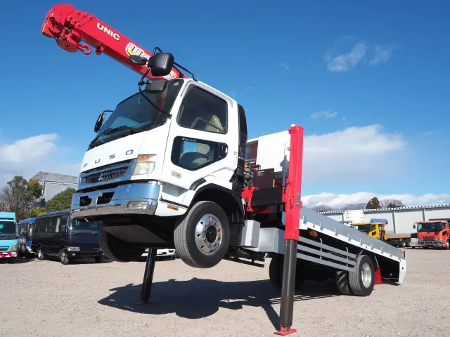 三菱 ファイター PJ-FK72FZ(2WD)の写真1