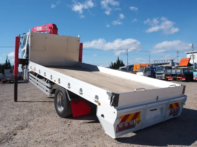 三菱 ファイター PJ-FK72FZ(2WD)の写真4