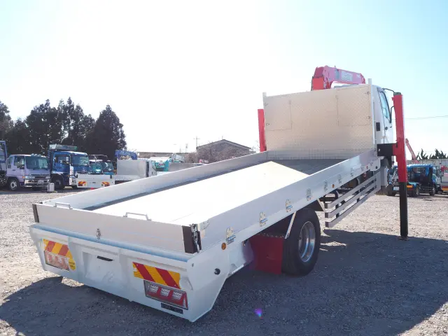 三菱 ファイター PJ-FK72FZ(2WD)の写真6