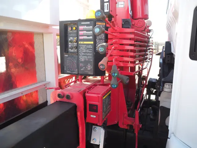 三菱 ファイター PJ-FK72FZ(2WD)の写真18