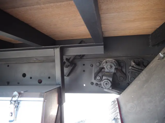 三菱 ファイター PJ-FK72FZ(2WD)の写真35