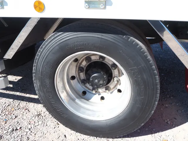 三菱 ファイター PJ-FK72FZ(2WD)の写真39