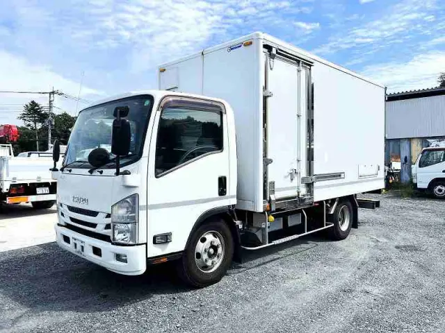 いすゞ エルフ 2RG-NPR88YN(2WD)の写真1