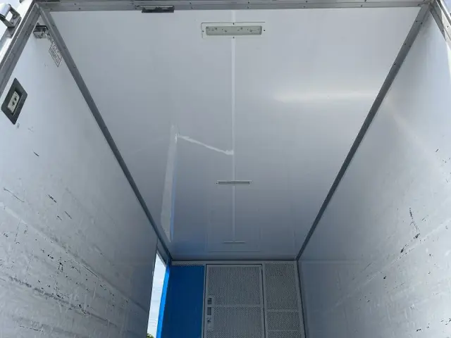 いすゞ エルフ 2RG-NPR88YN(2WD)の写真20