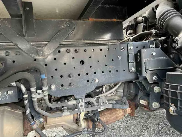 いすゞ エルフ 2RG-NPR88YN(2WD)の写真28